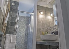 B&B Acanthus 4