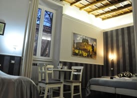 Navona Nice Room 4