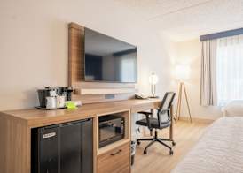 La Quinta by Wyndham Danbury 4
