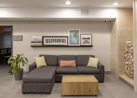 Country Inn & Suites by Radisson, Tinley Park, IL 4