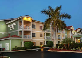 DoubleTree Suites by Hilton Naples 2