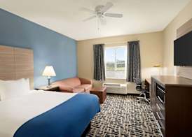 Baymont by Wyndham Ft. Leonard/Saint Robert 3