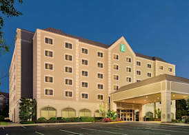 Embassy Suites by Hilton Dulles Airport 3