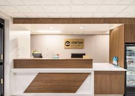 Clarion Pointe New Bern 3