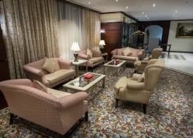 Hawthorn Suites by Wyndham Al Khobar 2