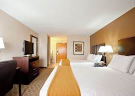 Holiday Inn Express TUSCOLA by IHG 2