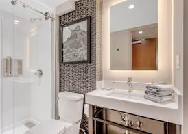 Cambria Hotel New York Times Square 5