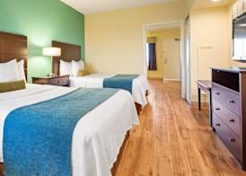 Best Western Plus Deerfield Beach Hotel & Suites 4