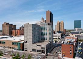 Hilton Garden Inn Toledo Downtown 5