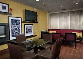 Hampton Inn Louisville/I-65/Brooks Road 3