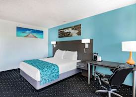 Howard Johnson by Wyndham Gananoque 5