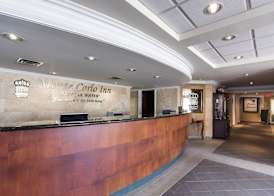 Monte Carlo Inn Oakville Suites 2