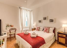 Piccolo Trevi Suites 4