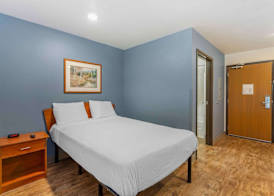 Extended Stay America Select Suites - Akron - South 3