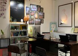 Christinas Hotel & Cafe 2