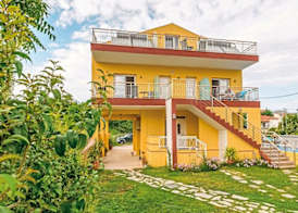 AGALI HOUSE 3