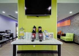 Comfort Inn & Suites Tulsa I-44 West - Rt 66 4