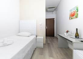 Hotel La Perla Rimini 5