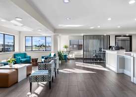 Clarion Pointe Milwaukee Airport 2