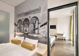 Super 8 by Wyndham Munich City North 4