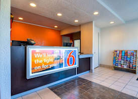 Motel 6 Rowland Heights, CA - Los Angeles - Pomona 3