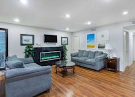 Days Inn by Wyndham Savannah 3