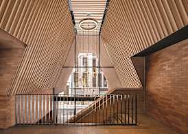 Vibe Hotel Sydney Darling Harbour 3