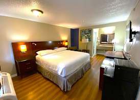 Travelodge by Wyndham San Antonio Lackland AFB North 5