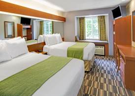 Microtel Inn & Suites by Wyndham Cherokee 4