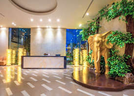 Maple Hotel 4