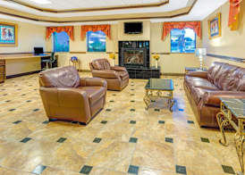 Days Inn & Suites by Wyndham Jeffersonville IN 2