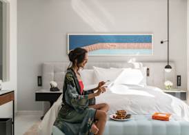 Vignette Collection TH8 PALM DUBAI BEACH RESORT by IHG 3