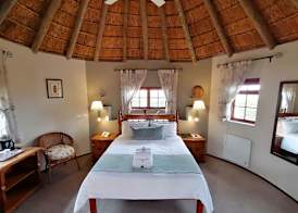 Eight Bells Mountain Inn 3