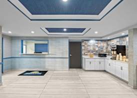 Days Inn by Wyndham Chesapeake 4