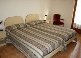 Hotel Bodoni 2