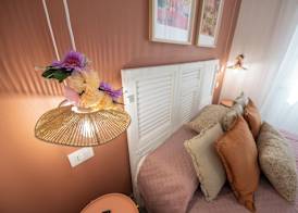 aMoneglia, 2 minutes walk to the beach, PVT PARK 5