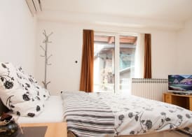 Rooms Garden Zagreb Airport 4