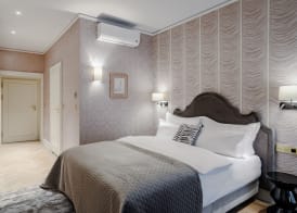 Hotel Unicus Palace Old Town - Destigo Hotels 3