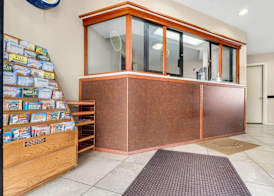 Days Inn by Wyndham Fort Wayne 2