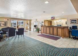 Quality Inn & Suites Eldridge Davenport North 5