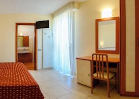 Hotel Harmony con piscina panoramica 5