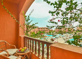 DREAM LAGOON GARDEN RESORT 5