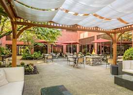 DoubleTree by Hilton Boston Andover 3