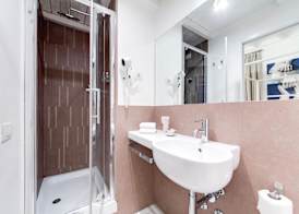 Pantheon Suites Rome 2 3