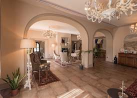 Castello Bonaria Wine & Spa Resort 2