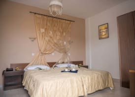 Antonios Hotel 5