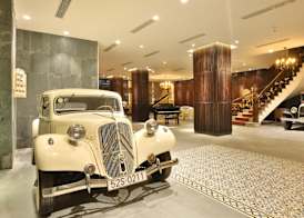 Dong Duong Hotel & Suites - City Central - Afternoon Tea Inclusive 4