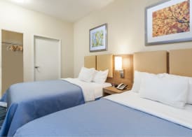 Days Inn by Wyndham Brooklyn Crown Heights 3