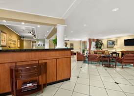 Baymont By Wyndham Gainesville I-75 2