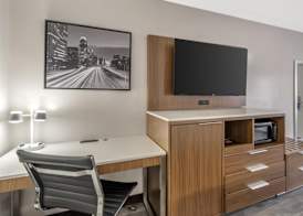 Best Western Airport Plaza Hotel – LAX Airport LA Stadium 5